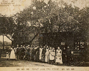 Foto der Familie, Mitarbeiter und Nachbarn 1907